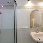 Διαμέρισμα Soerenyes Udvarhaz Penzesgyor