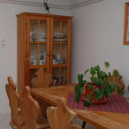 Apartment Soerenyes Udvarhaz