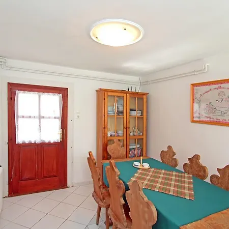 Apartment Soerenyes Udvarhaz Penzesgyor