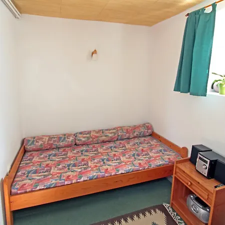 Lejlighed Soerenyes Udvarhaz *