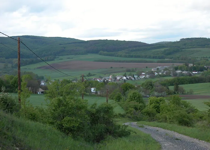 Lejlighed Soerenyes Udvarhaz Penzesgyor