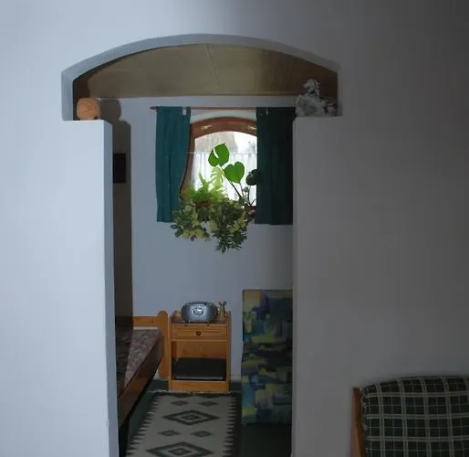 Lejlighed Soerenyes Udvarhaz